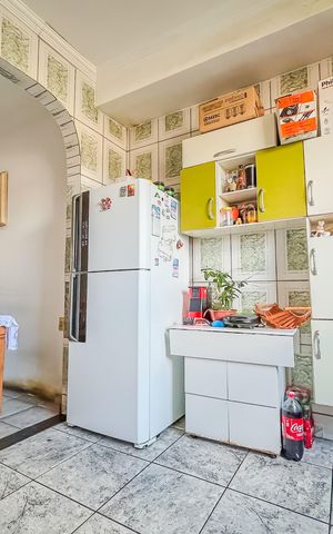 Casa à venda com 176m², 3 quartos e 1 vaga