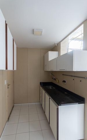 Apartamento à venda com 84m², 2 quartos e 1 vagaCozinha