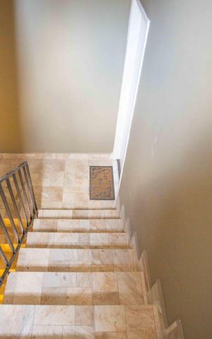 Apartamento para alugar com 40m², 2 quartos e sem vagaEscada