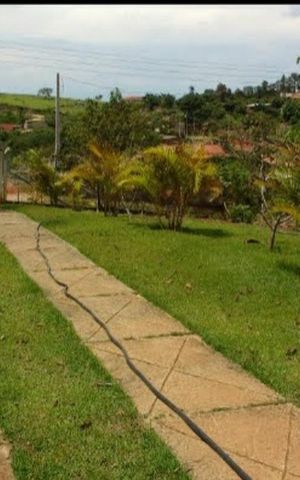 Casa à venda com 249m², 2 quartos e 4 vagasÁrea externa
