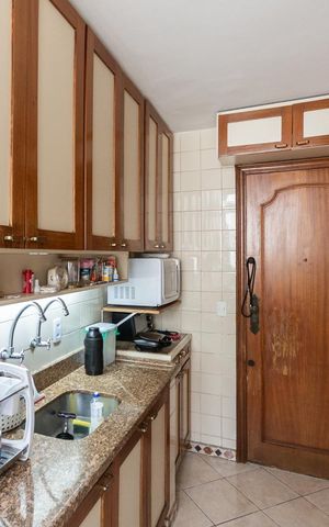 Apartamento à venda com 100m², 3 quartos e 2 vagasCozinha