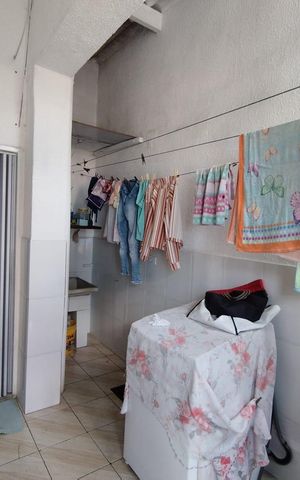 Casa de condomínio à venda com 270m², 4 quartos e sem vaga Casa de condomínio à venda com 270m², 4 quartos e sem vagaÁrea de Serviço