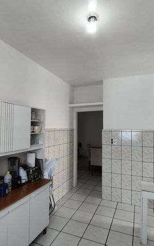 Casa de condomínio à venda com 270m², 4 quartos e sem vaga Casa de condomínio à venda com 270m², 4 quartos e sem vagaCozinha - Torneira
