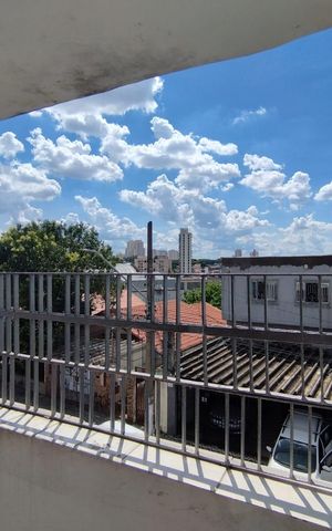 Casa de condomínio à venda com 270m², 4 quartos e sem vaga Casa de condomínio à venda com 270m², 4 quartos e sem vagaVaranda