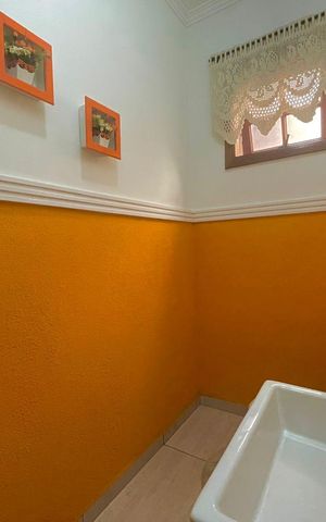 Casa à venda com 175m², 3 quartos e 4 vagas Casa à venda com 175m², 3 quartos e 4 vagasBanheiro 3