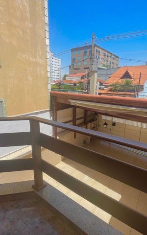 Casa à venda com 175m², 3 quartos e 4 vagas Casa à venda com 175m², 3 quartos e 4 vagasQuarto 1