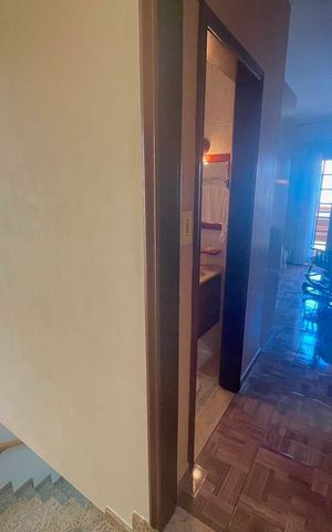 Casa à venda com 175m², 3 quartos e 4 vagas Casa à venda com 175m², 3 quartos e 4 vagasCorredor interno