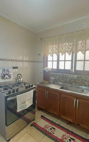 Casa à venda com 175m², 3 quartos e 4 vagas Casa à venda com 175m², 3 quartos e 4 vagasCozinha