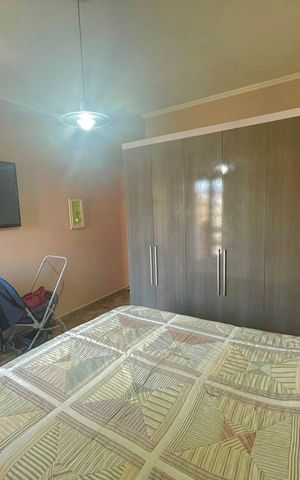 Casa à venda com 175m², 3 quartos e 4 vagas Casa à venda com 175m², 3 quartos e 4 vagasQuarto 1