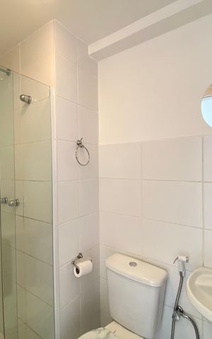 Apartamento para alugar com 65m², 2 quartos e 1 vaga Apartamento para alugar com 65m², 2 quartos e 1 vagaBanheiro