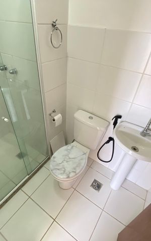 Apartamento para alugar com 65m², 2 quartos e 1 vaga Apartamento para alugar com 65m², 2 quartos e 1 vagaBanheiro