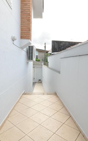 Casa à venda com 345m², 4 quartos e 10 vagasQuintal