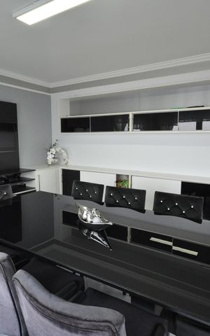 Casa à venda com 345m², 4 quartos e 10 vagasCopa