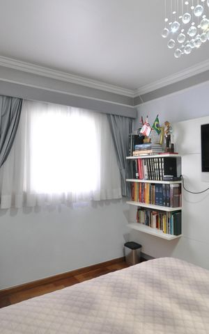 Casa à venda com 345m², 4 quartos e 10 vagasSuíte 2