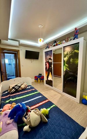 Casa à venda com 300m², 3 quartos e 4 vagas