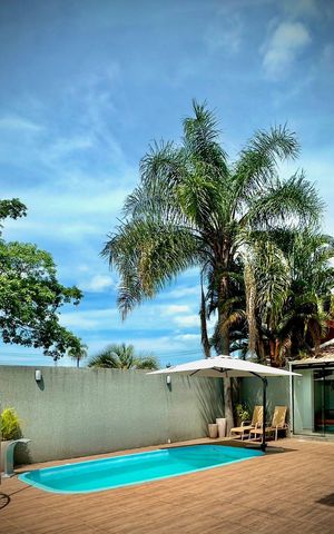 Casa à venda com 300m², 3 quartos e 4 vagas