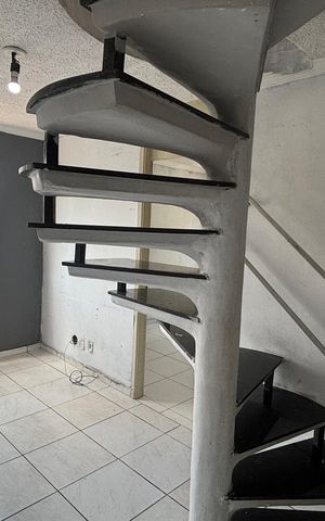 Apartamento à venda com 86m², 3 quartos e 1 vaga Apartamento à venda com 86m², 3 quartos e 1 vagaSala