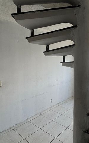 Apartamento à venda com 86m², 3 quartos e 1 vaga Apartamento à venda com 86m², 3 quartos e 1 vagaSala
