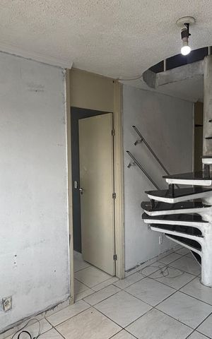 Apartamento à venda com 86m², 3 quartos e 1 vaga Apartamento à venda com 86m², 3 quartos e 1 vagaSala