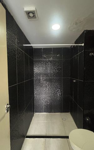 Apartamento à venda com 86m², 3 quartos e 1 vaga Apartamento à venda com 86m², 3 quartos e 1 vagaBanheiro