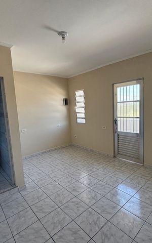 Casa para alugar com 70m², 2 quartos e sem vaga Casa para alugar com 70m², 2 quartos e sem vagaSuite
