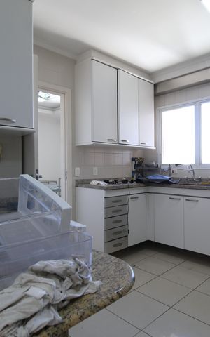 Apartamento à venda com 195m², 4 quartos e 3 vagasCozinha