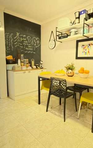 Casa à venda com 122m², 2 quartos e 1 vaga
