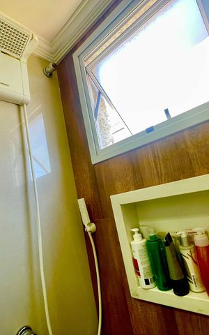 Apartamento à venda com 58m², 2 quartos e 1 vaga Apartamento à venda com 58m², 2 quartos e 1 vagaBanheiro