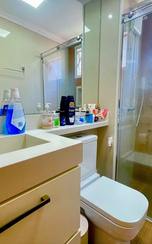Apartamento à venda com 58m², 2 quartos e 1 vaga Apartamento à venda com 58m², 2 quartos e 1 vagaBanheiro
