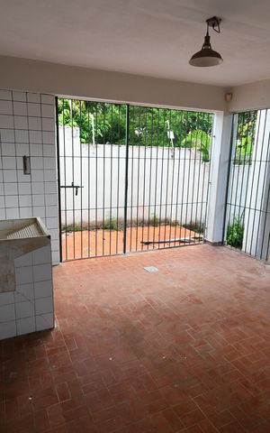 Casa à venda com 604m², 3 quartos e 6 vagasÁrea de Serviço