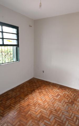 Casa à venda com 604m², 3 quartos e 6 vagasQuarto de Serviço