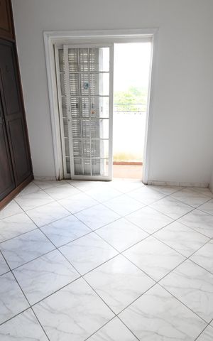 Casa à venda com 604m², 3 quartos e 6 vagasQuarto 2