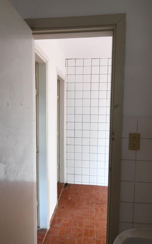 Casa à venda com 604m², 3 quartos e 6 vagasBanheiro de serviço 2
