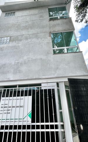Apartamento à venda com 25m², 1 quarto e sem vaga Apartamento à venda com 25m², 1 quarto e sem vagaFachada
