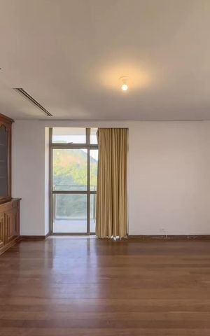 Apartamento à venda com 270m², 3 quartos e 4 vagas