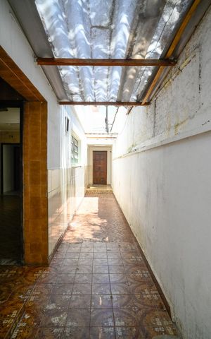 Casa para alugar com 250m², 3 quartos e 2 vagas Casa para alugar com 250m², 3 quartos e 2 vagasQuintal