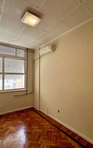 Apartamento para alugar com 216m², 3 quartos e 1 vaga Apartamento para alugar com 216m², 3 quartos e 1 vagaSuíte