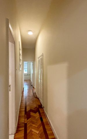 Apartamento para alugar com 216m², 3 quartos e 1 vaga Apartamento para alugar com 216m², 3 quartos e 1 vagaCorredor