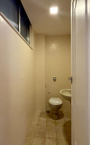 Apartamento para alugar com 216m², 3 quartos e 1 vaga Apartamento para alugar com 216m², 3 quartos e 1 vagaLavabo