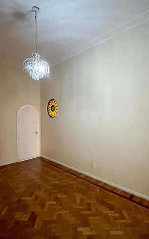 Apartamento para alugar com 216m², 3 quartos e 1 vaga Apartamento para alugar com 216m², 3 quartos e 1 vagaSala de jantar