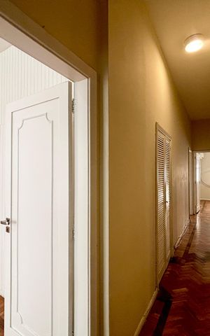 Apartamento para alugar com 216m², 3 quartos e 1 vaga Apartamento para alugar com 216m², 3 quartos e 1 vagaCorredor