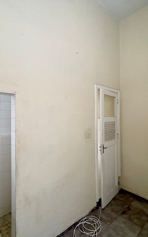 Apartamento para alugar com 216m², 3 quartos e 1 vaga Apartamento para alugar com 216m², 3 quartos e 1 vagaÁrea de serviço - suíte