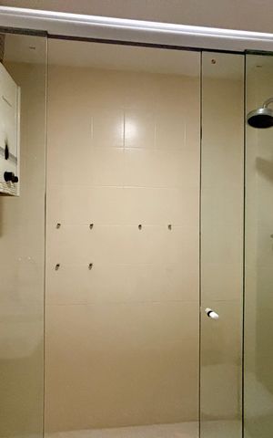 Apartamento para alugar com 216m², 3 quartos e 1 vaga Apartamento para alugar com 216m², 3 quartos e 1 vagaSuíte - banheiro