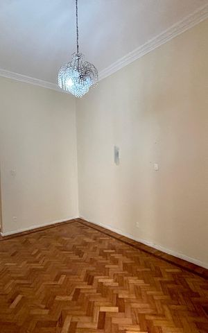 Apartamento para alugar com 216m², 3 quartos e 1 vaga Apartamento para alugar com 216m², 3 quartos e 1 vagaSala de jantar