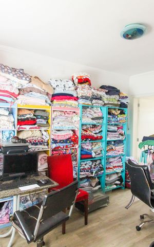 Casa à venda com 195m², 4 quartos e 2 vagas Casa à venda com 195m², 4 quartos e 2 vagasSuíte 2