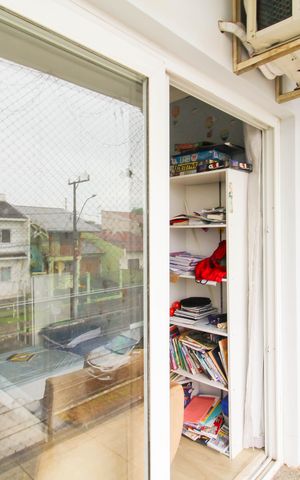 Casa à venda com 195m², 4 quartos e 2 vagas Casa à venda com 195m², 4 quartos e 2 vagasVaranda da Suíte 1
