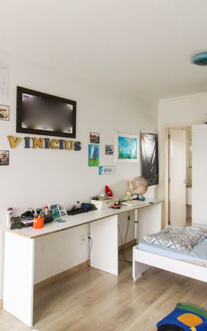 Casa à venda com 195m², 4 quartos e 2 vagas Casa à venda com 195m², 4 quartos e 2 vagasSuíte 1