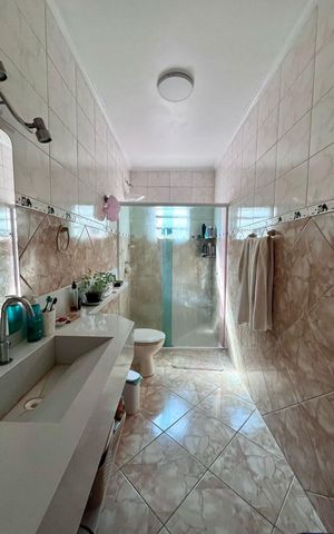 Casa à venda com 249m², 3 quartos e 2 vagas