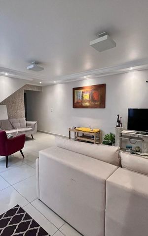 Casa à venda com 249m², 3 quartos e 2 vagas