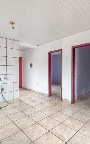 Casa à venda com 200m², 2 quartos e 1 vagaSala/Cozinha